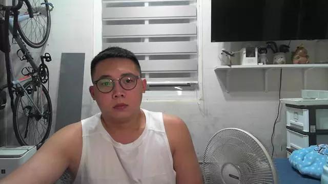 1700001 on Cam4 