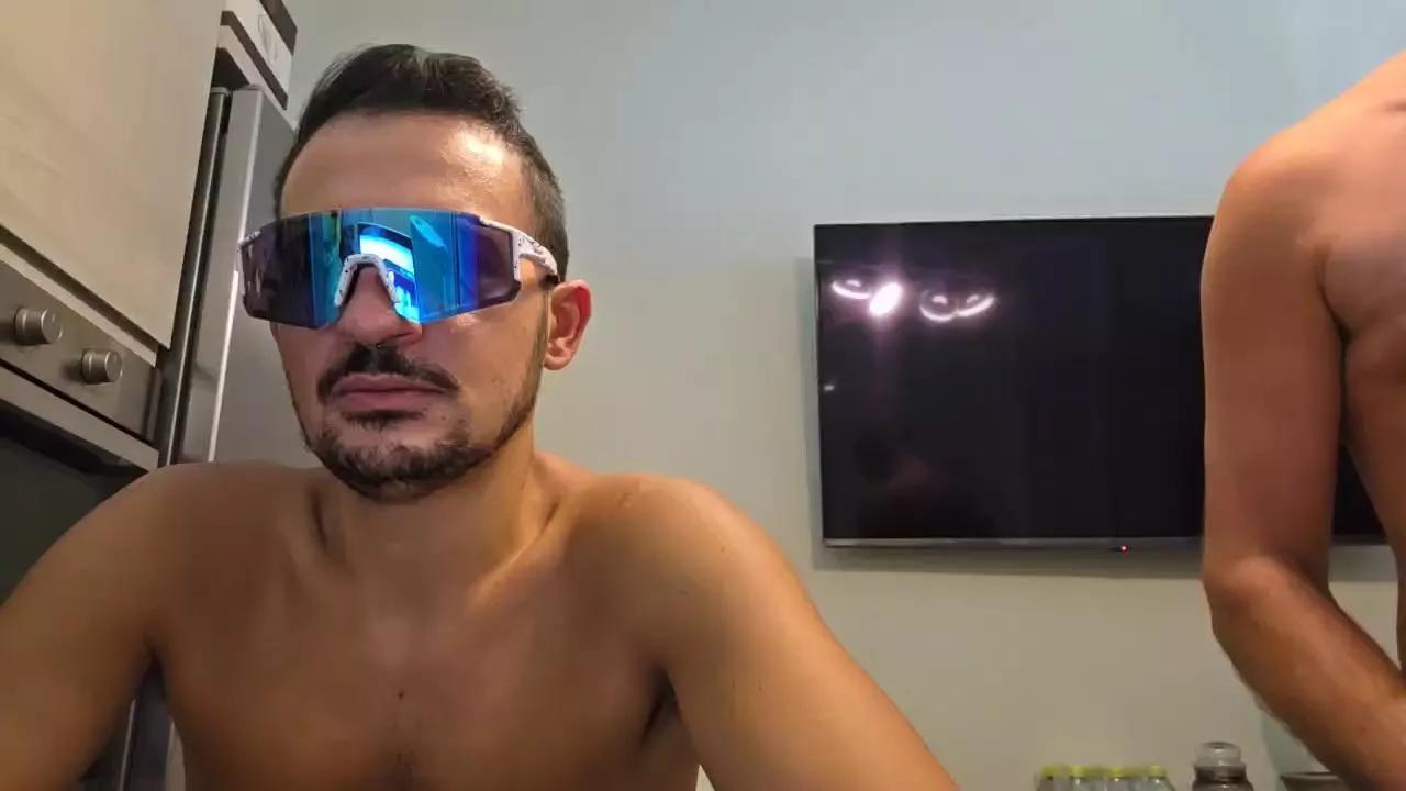 28andrea86 on Cam4 