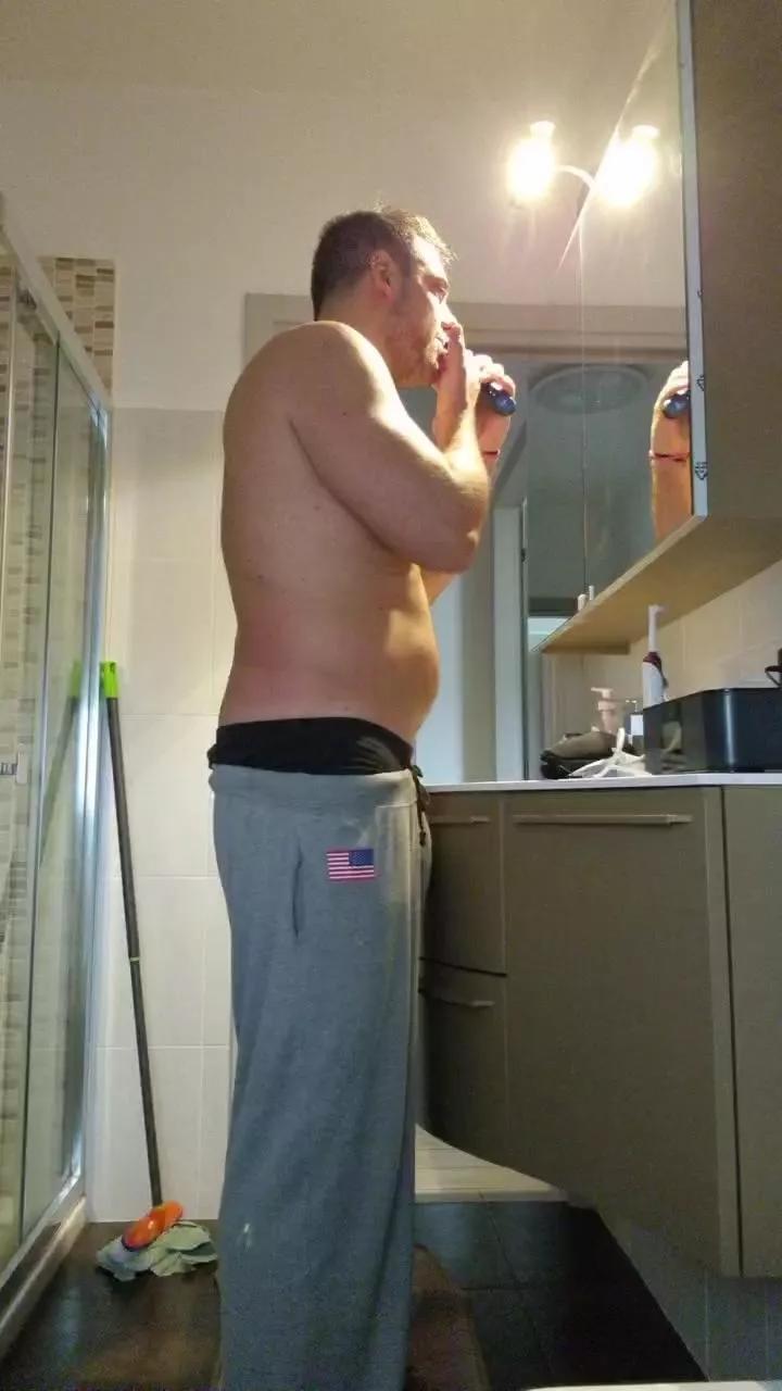 83moro83 on Cam4 