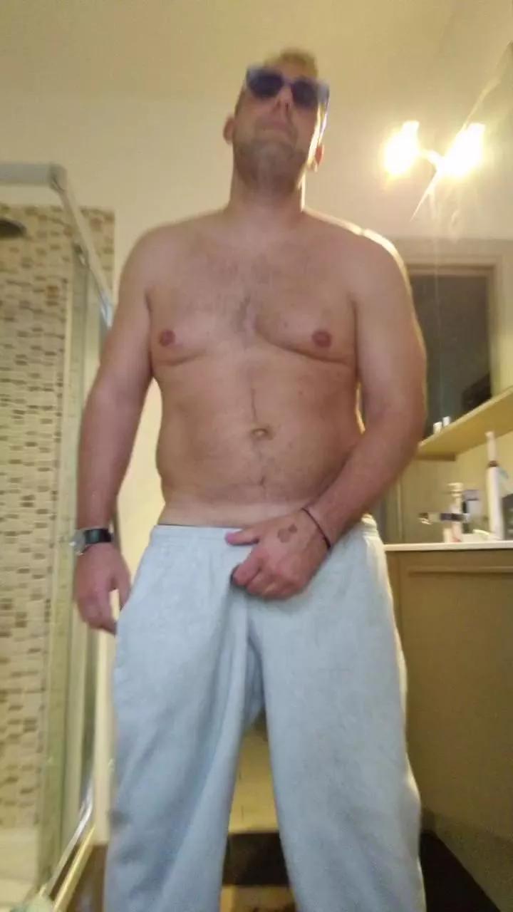 83moro83 on Cam4 