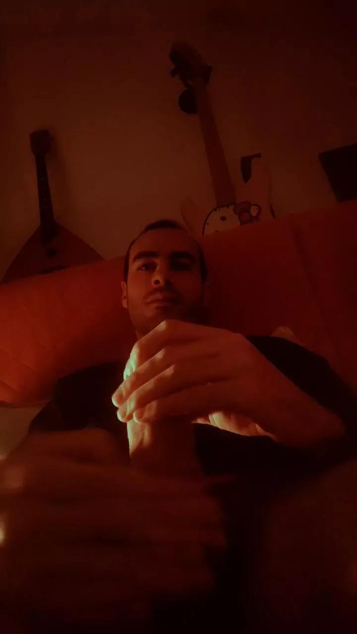 92italianguy on Cam4 