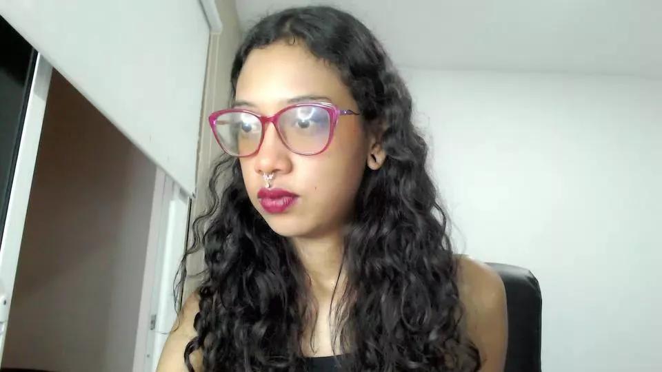 _Hibrida_ on Cam4 