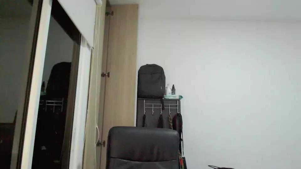 _Hibrida_ on Cam4 