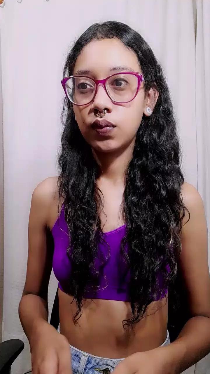_Hibrida_ on Cam4 
