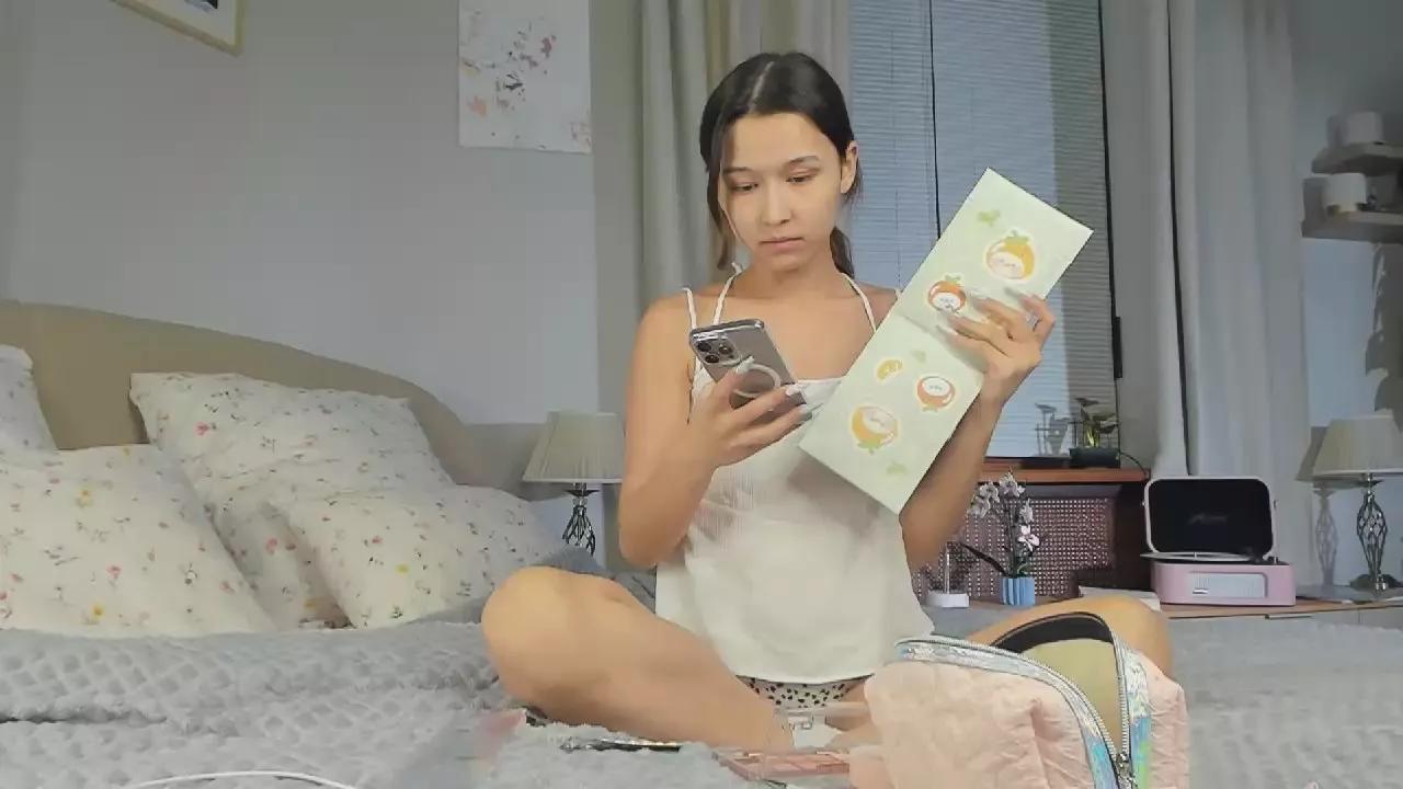 _Honey_Boney_ on Cam4 