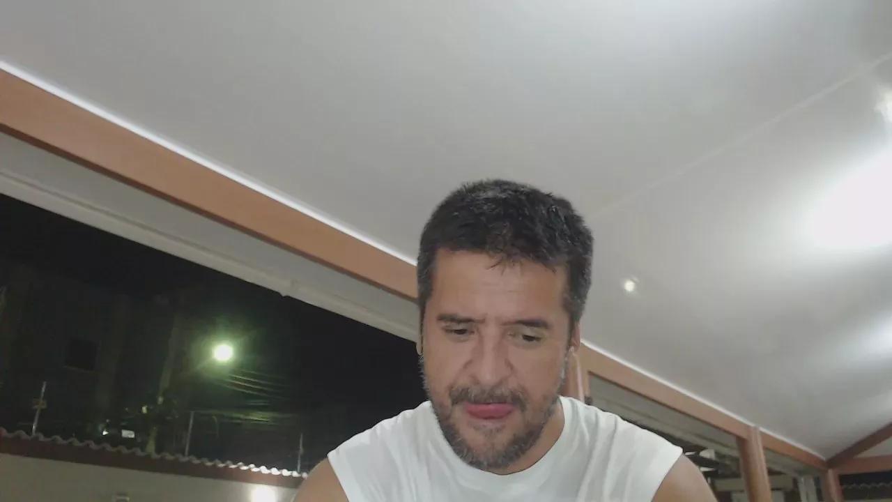 _TOP___MARRENTO on Cam4 