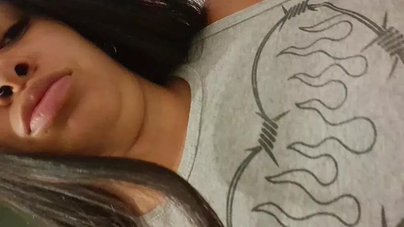 abril24_fun on Cam4 