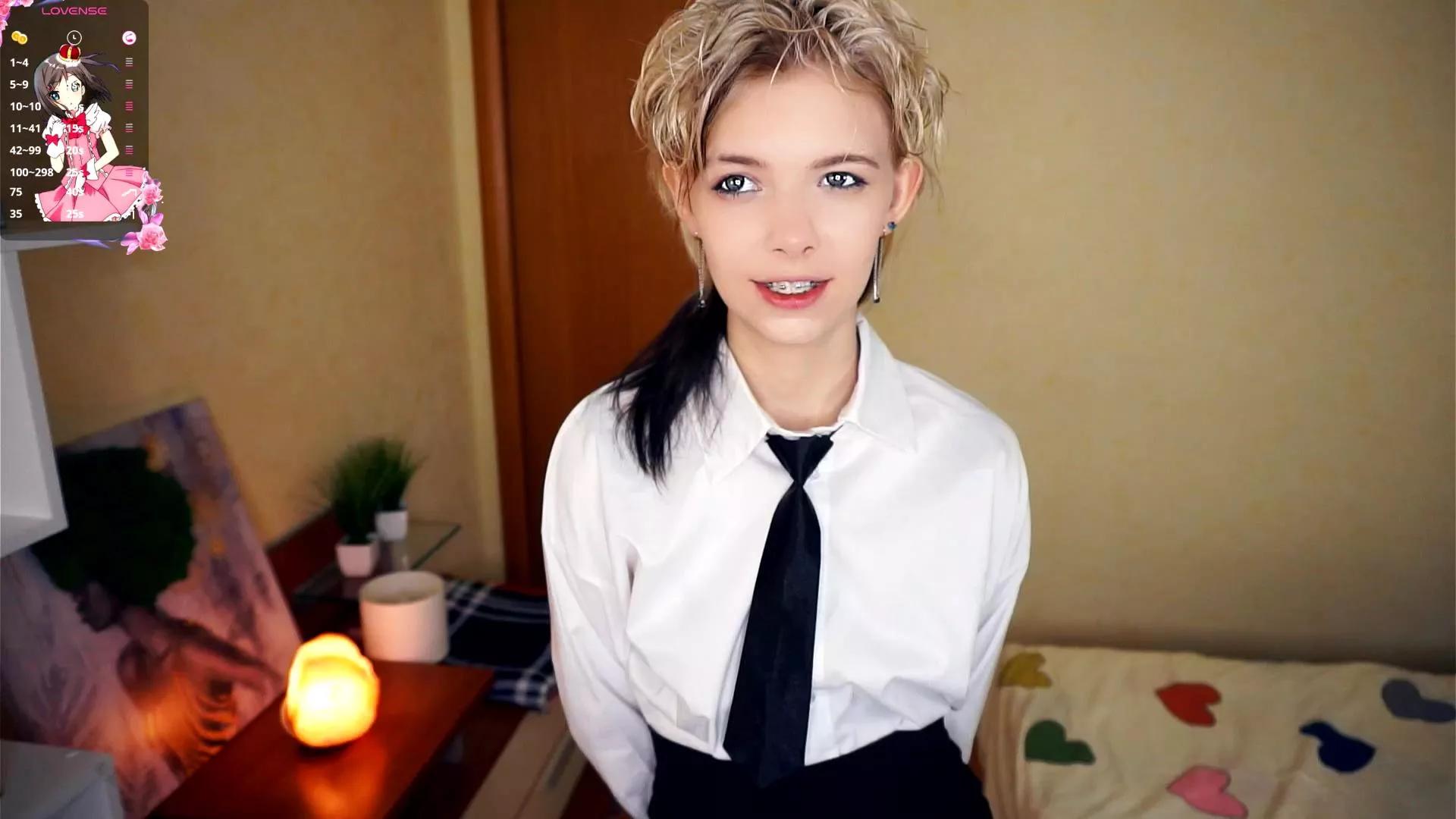 AftonFountain on Cam4 