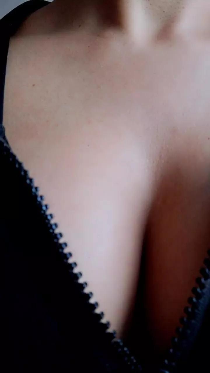 Agat4 on Cam4 
