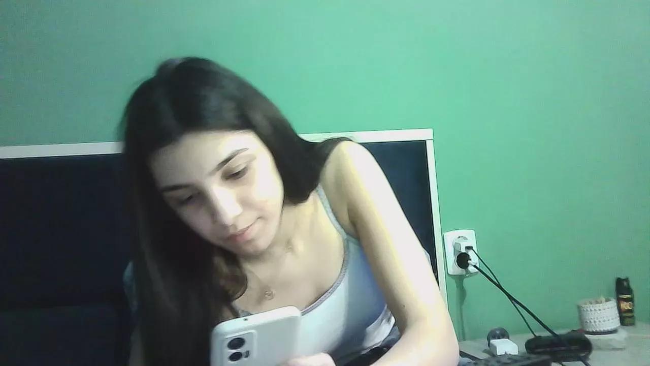 Try 19 years old Ahotkittyxx from Cam4 Ahotkittyxx from Cam4