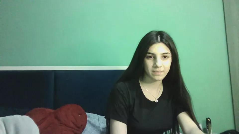 Offline Ahotkittyxx on Cam4