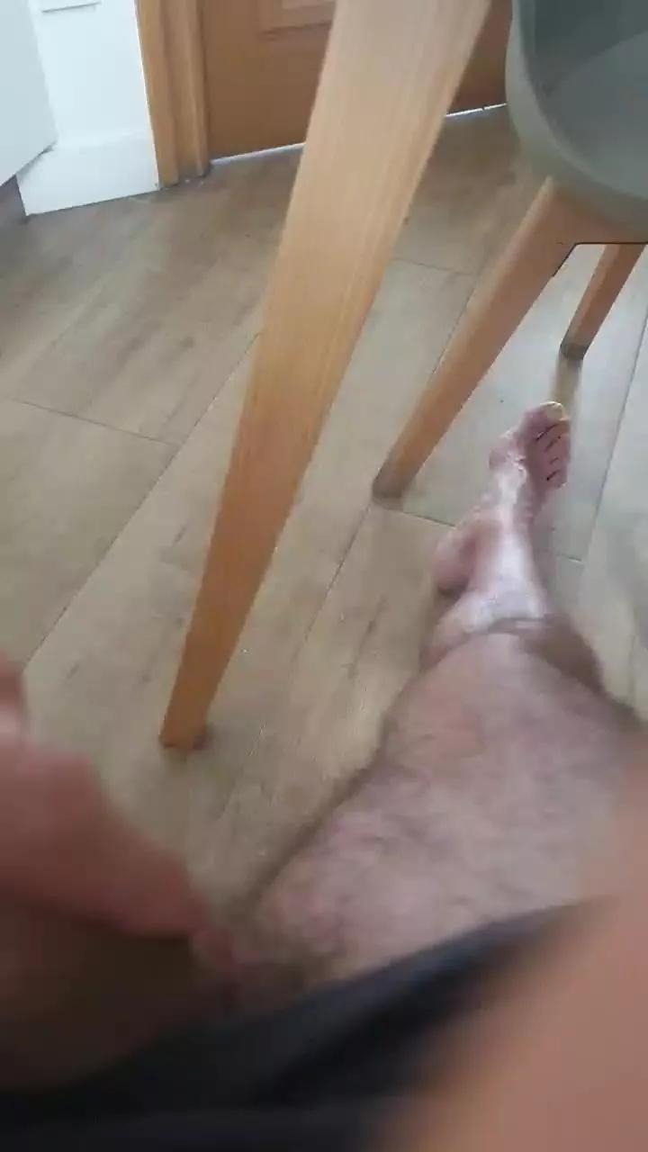 aia_191 on Cam4