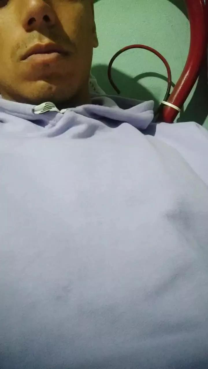 alan610 on Cam4 
