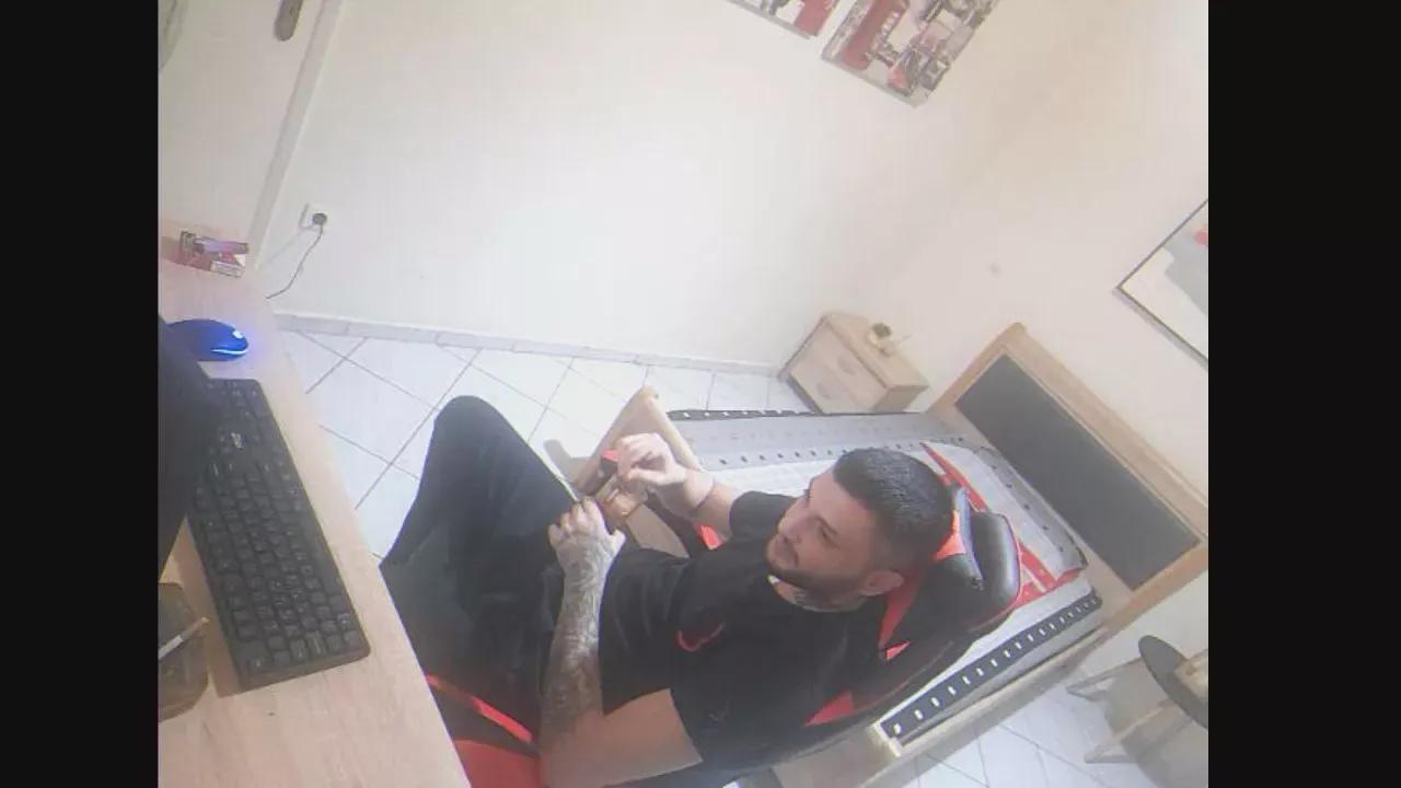 Albanianfcker on Cam4