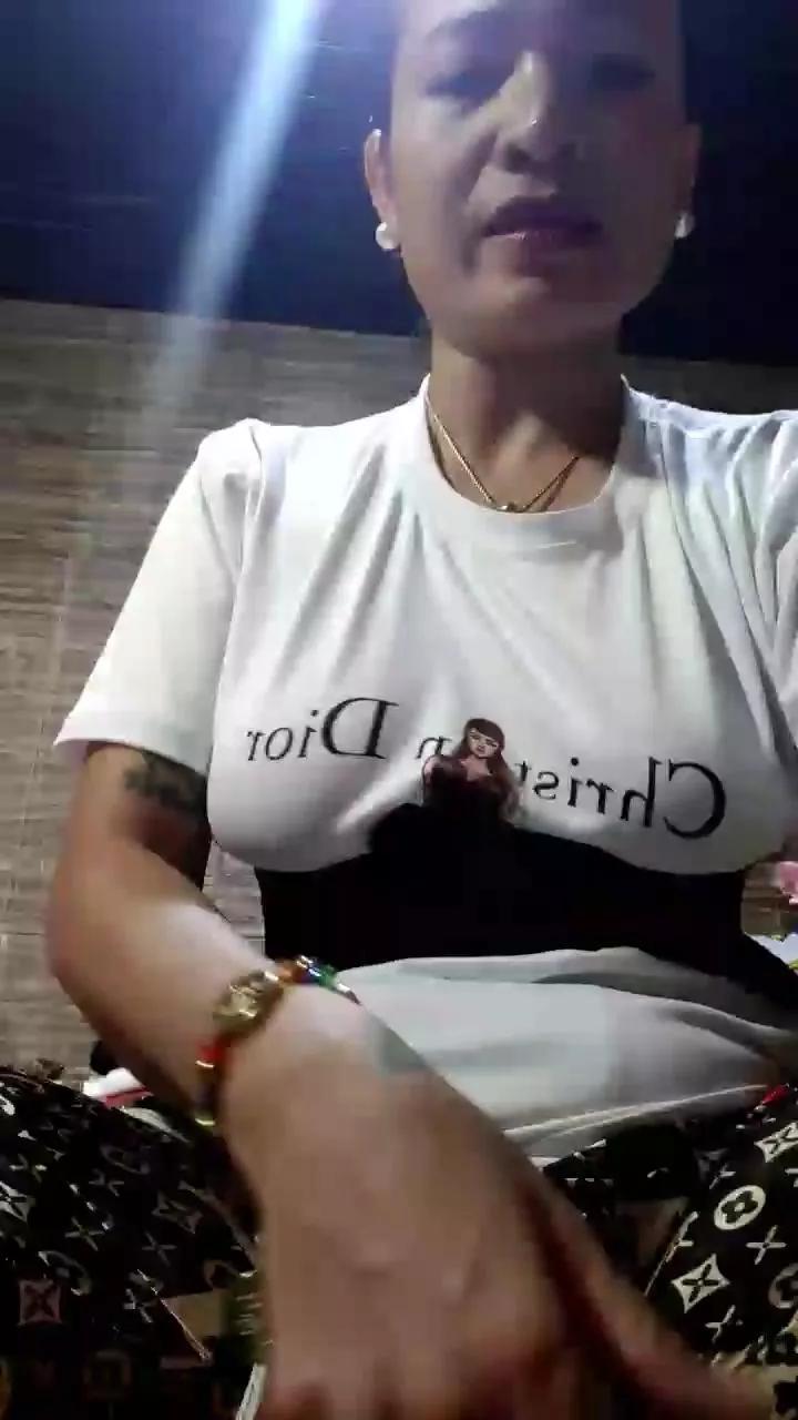 Albina1986 on Cam4 