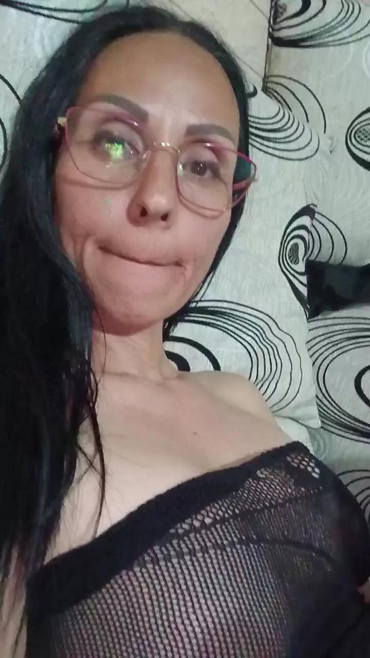 aledina78 on Cam4 