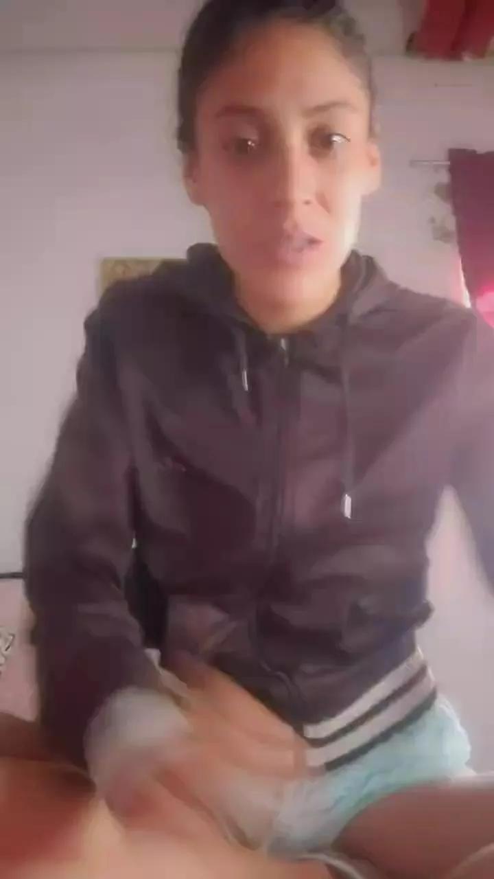 aleja2020 on Cam4 