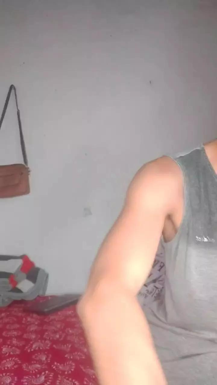 aleja2020 on Cam4 