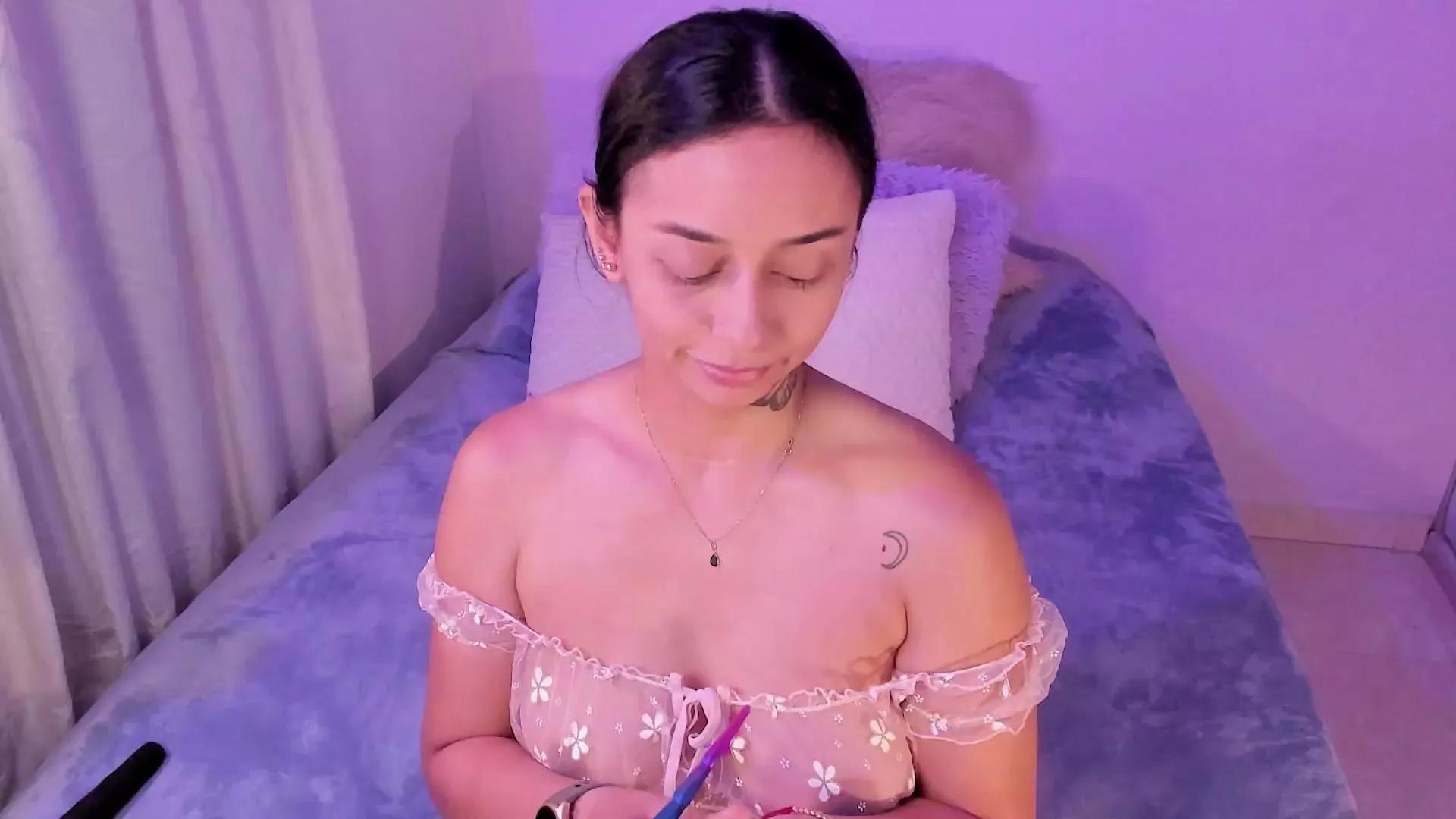 alejaevans on Cam4 