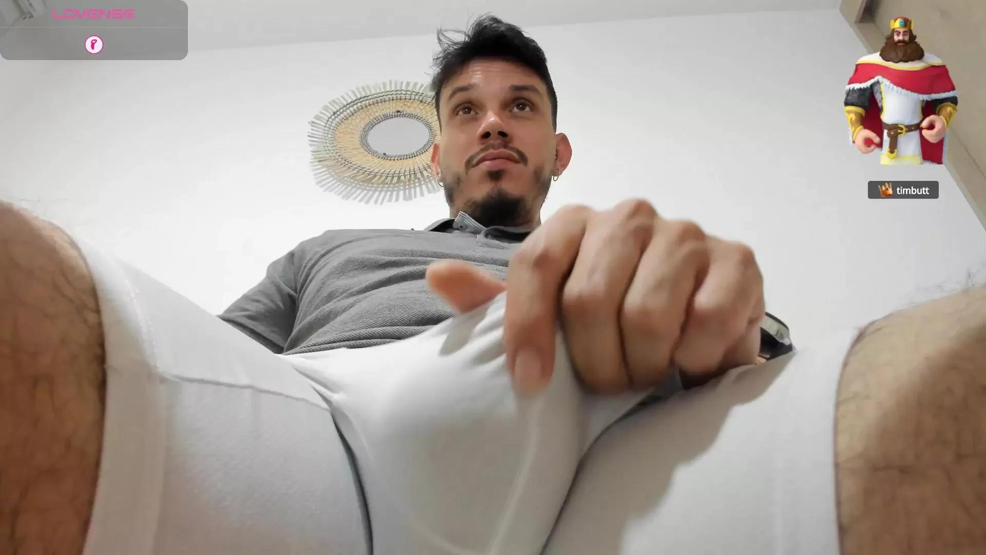 Offline alejandro_stark on Cam4