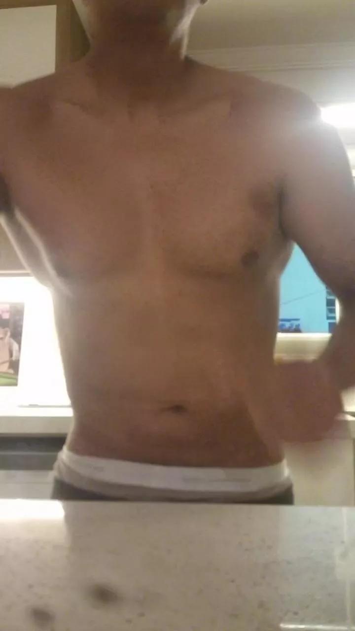 Offline alejcamo on Cam4