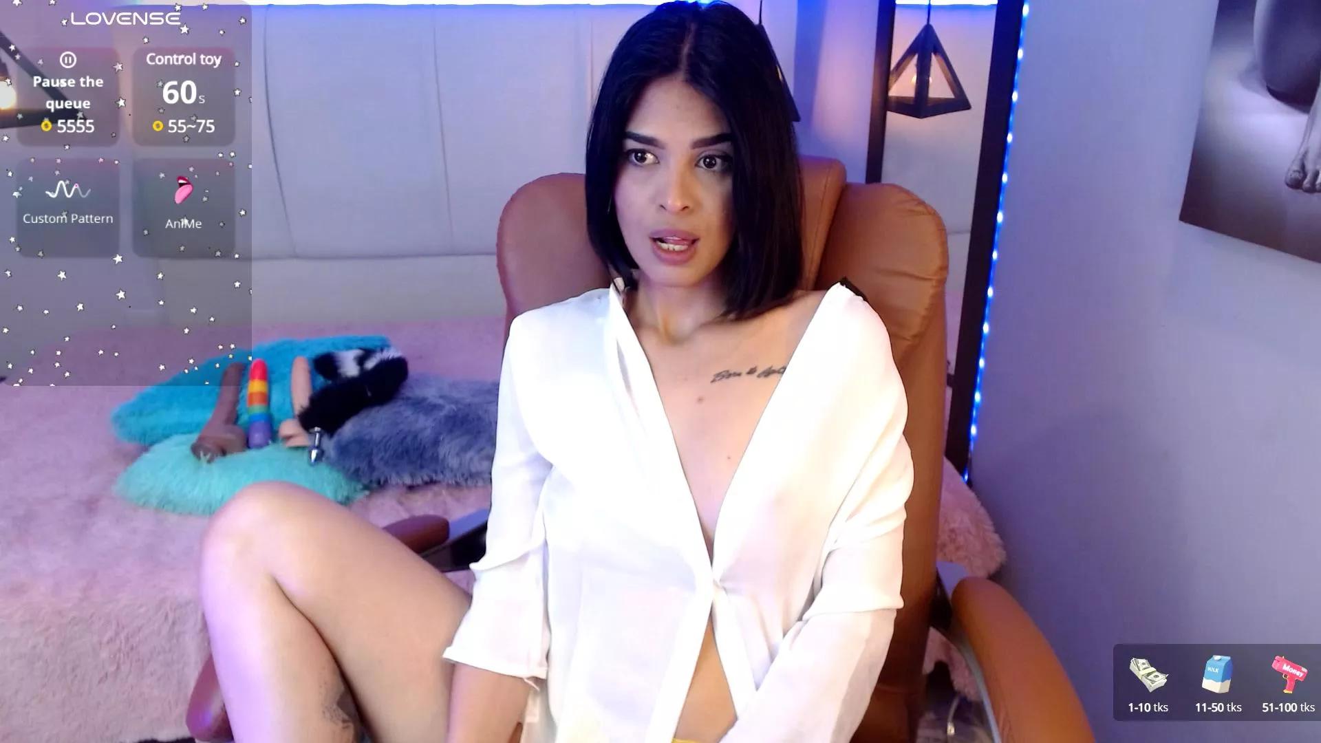AlessiaVal_ on Cam4 
