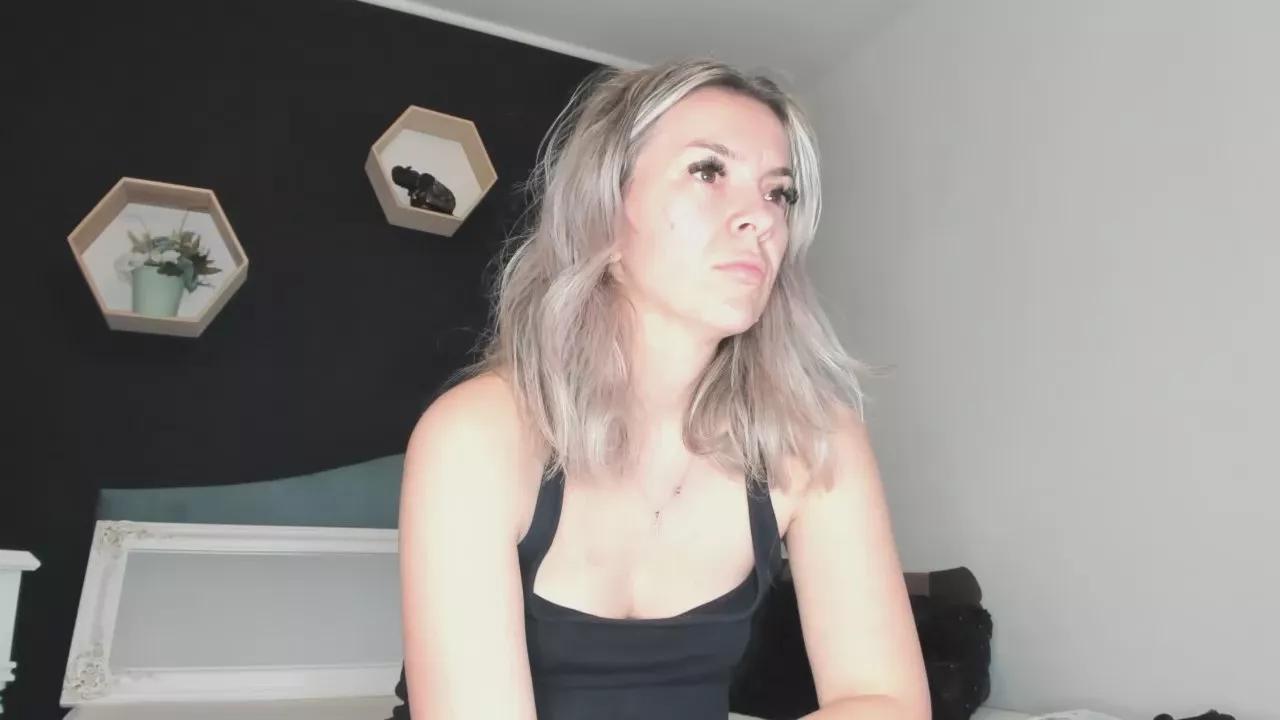 Alesys69 on Cam4 