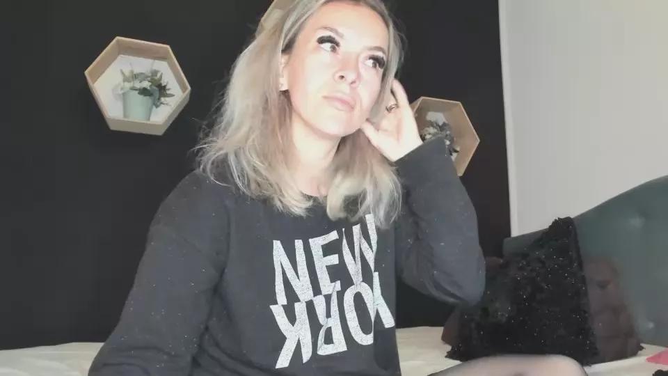 Alesys69 on Cam4 