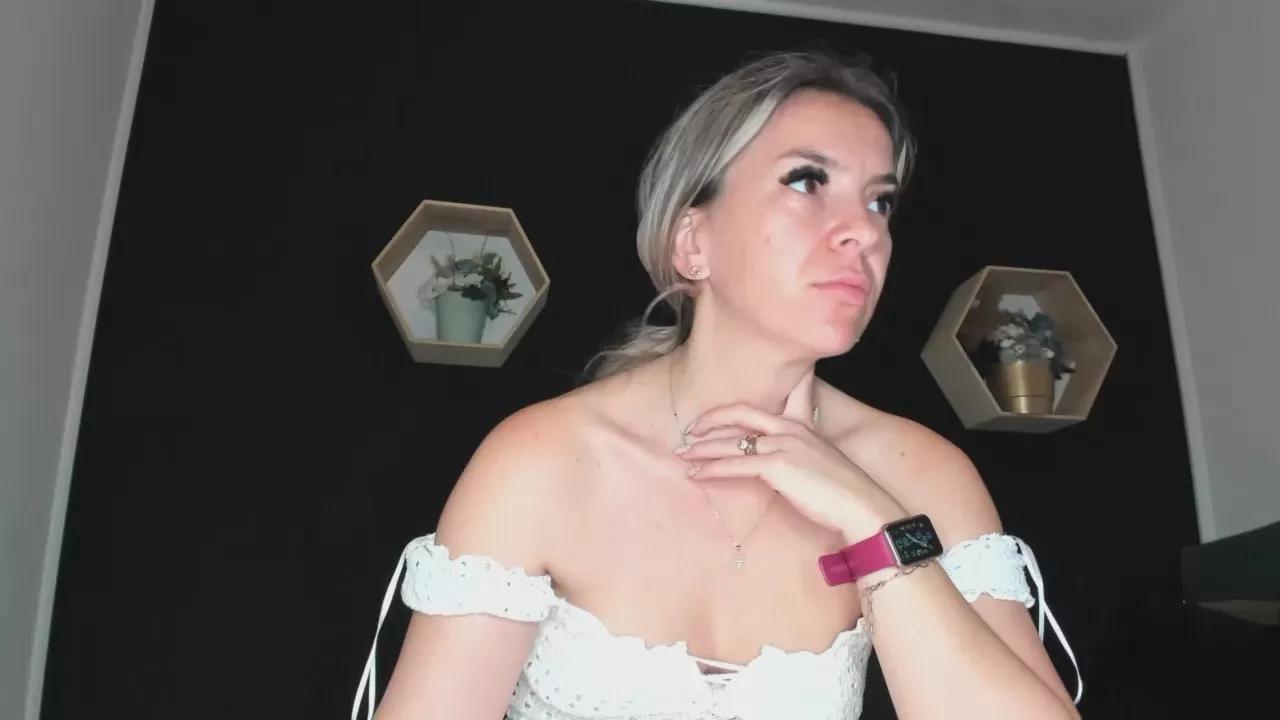 Alesys69 on Cam4 