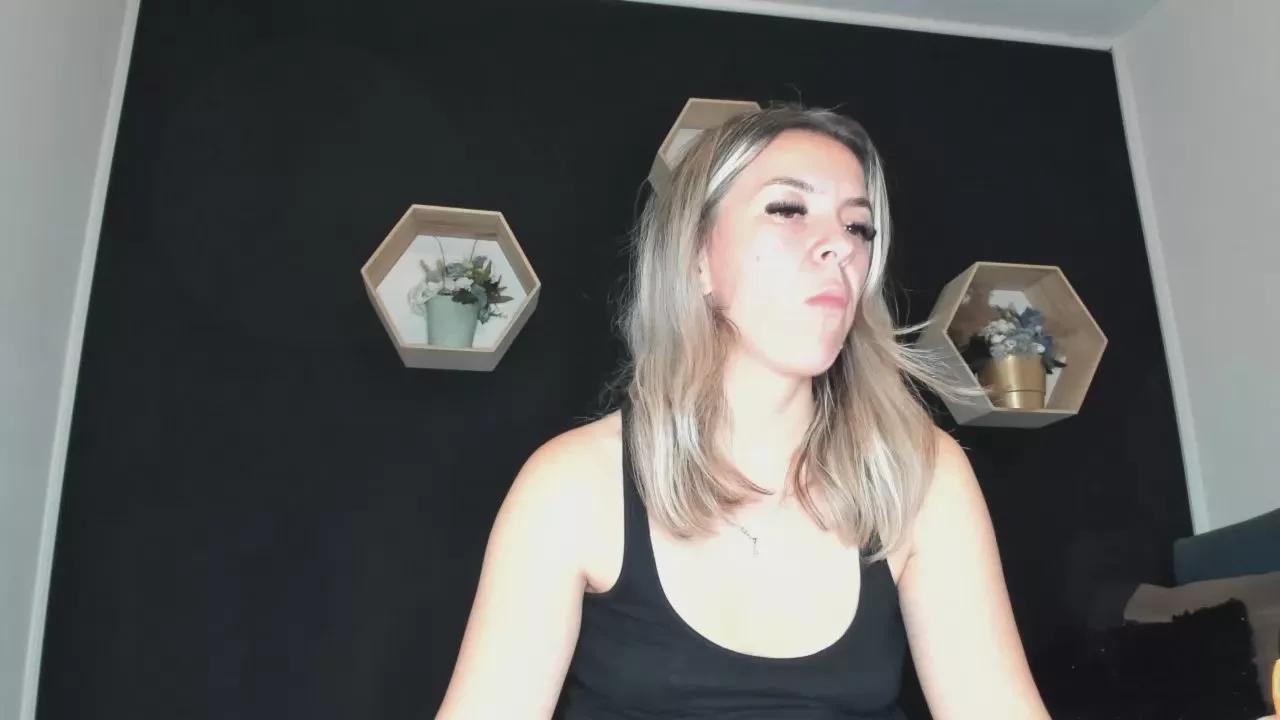 Alesys69 on Cam4 