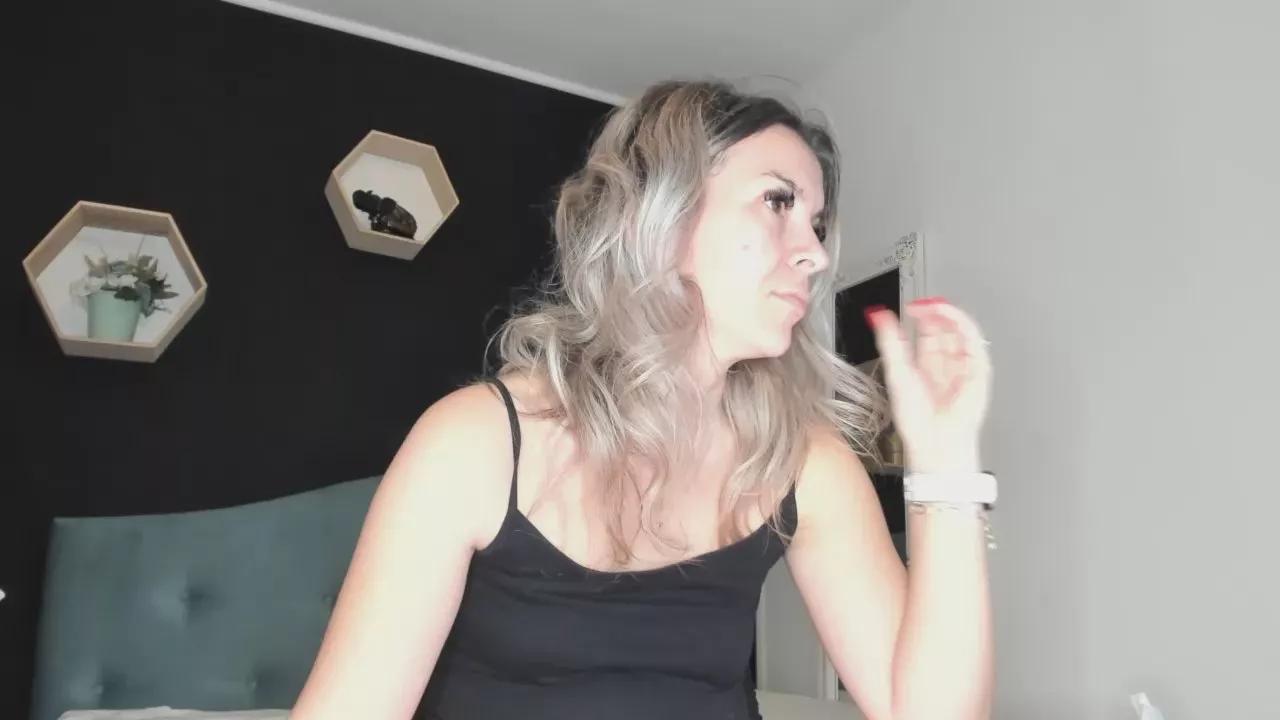 Alesys69 on Cam4 