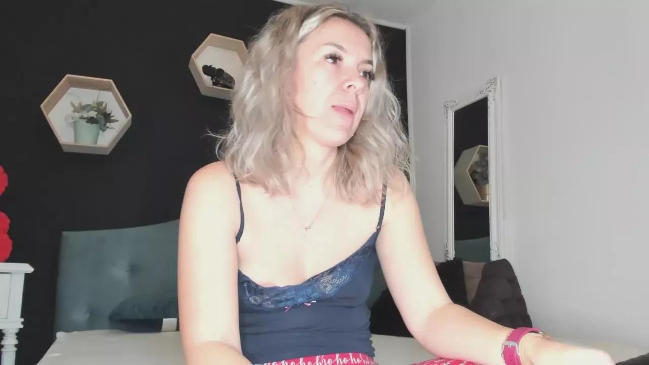 Alesys69 on Cam4 