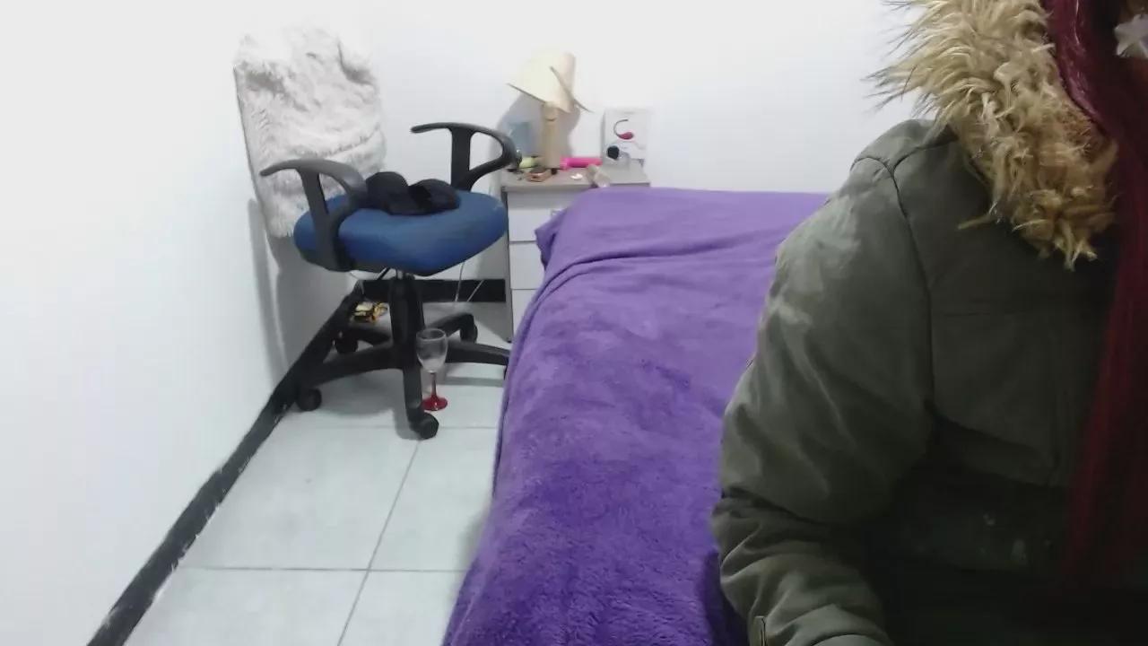 AlexaFontana on Cam4 