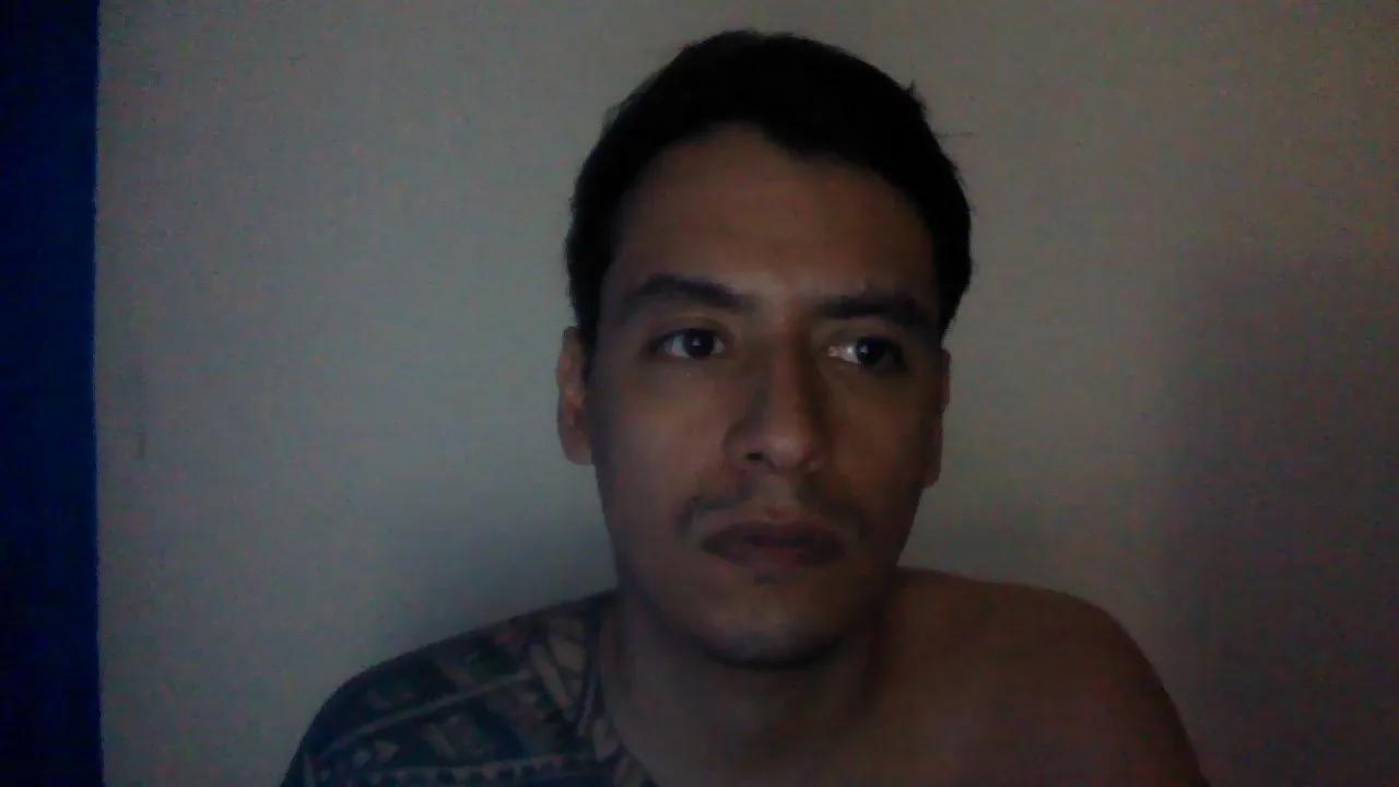 AlexAlmiron on Cam4