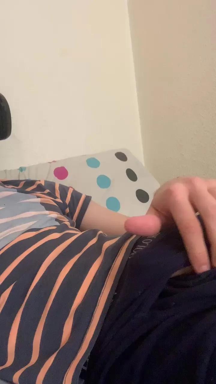 Explore 21 years old Alexitwink19 from Cam4 Alexitwink19 from Cam4