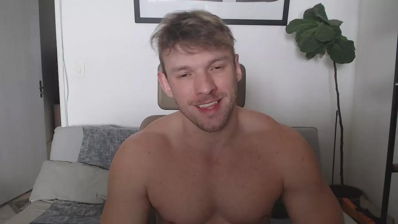 Alexthick on Cam4 