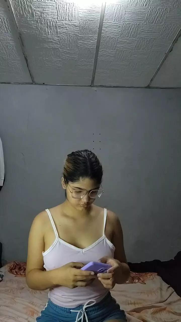 AliceP0 on Cam4 