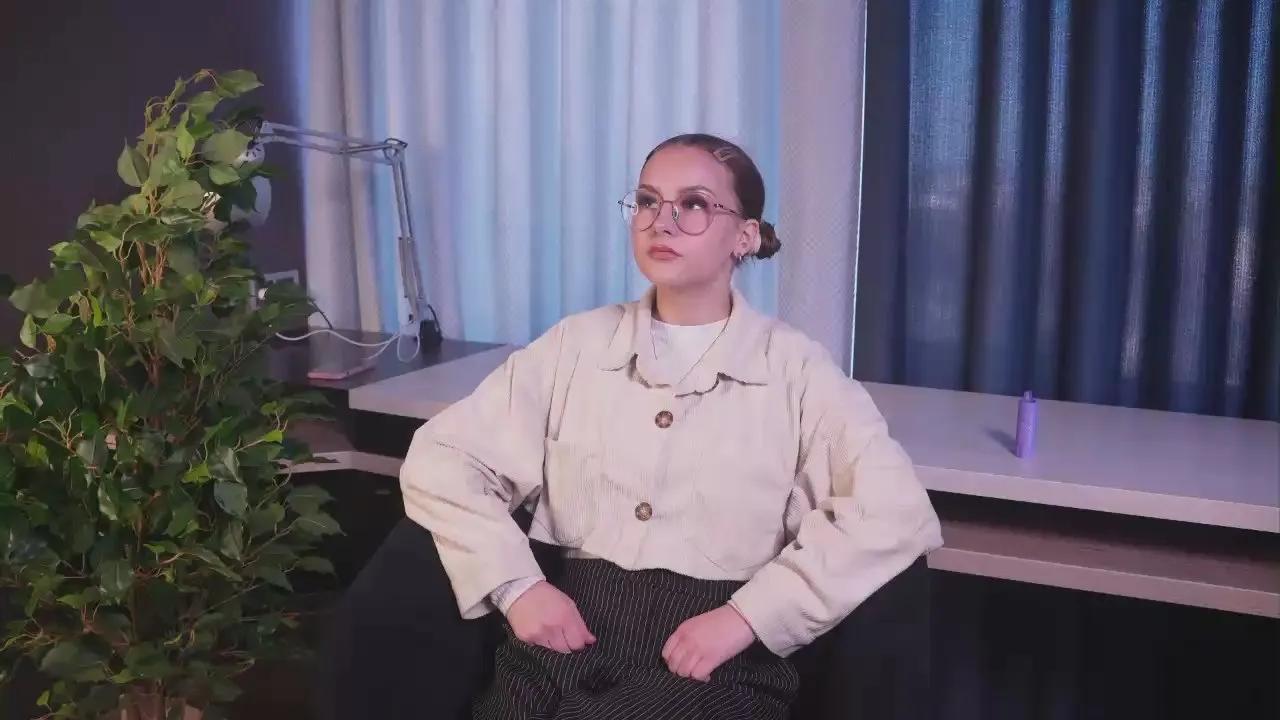 Freechat AlishaSloup on Cam4