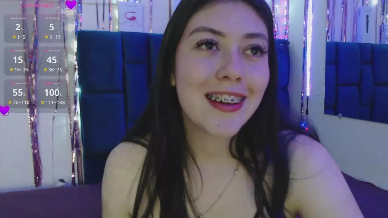 Alison1516 on Cam4 