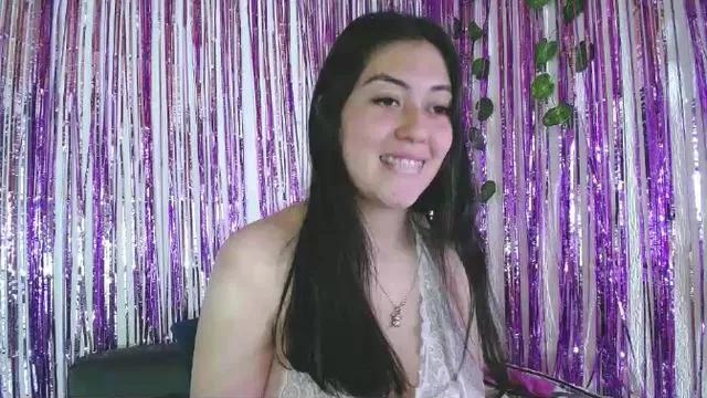 Alison1516 on Cam4 