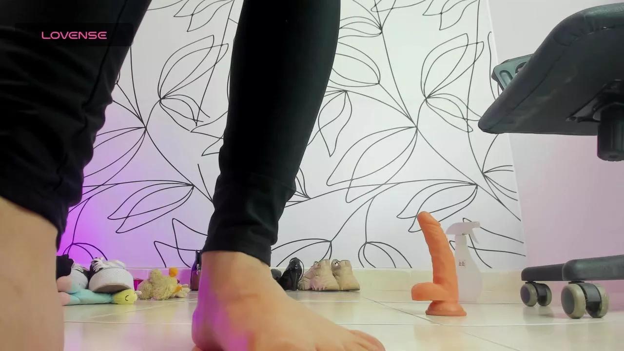 alma_fenix on Cam4 