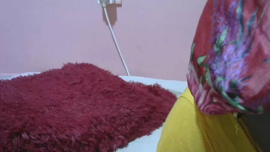 alora_skylar on Cam4 