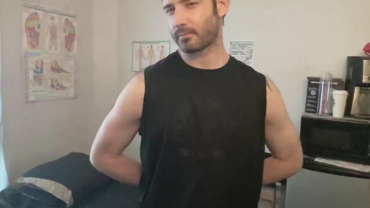 Alphajosh on Cam4 