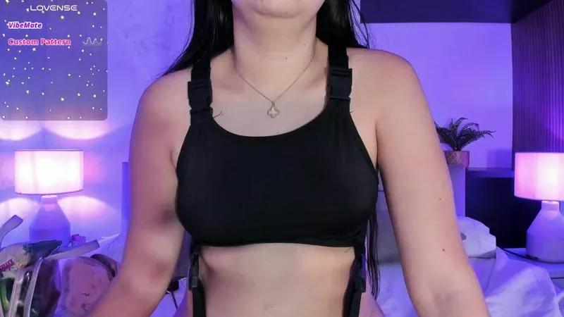 AlyssaJoness on Cam4 