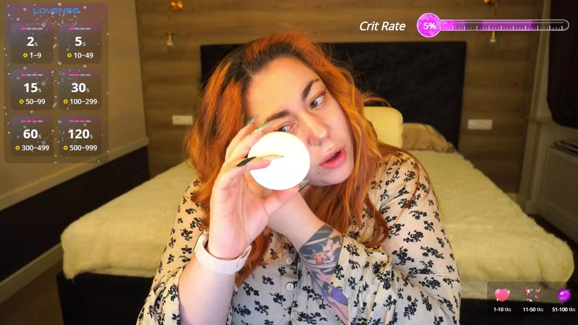 AmazonkaStar on Cam4 