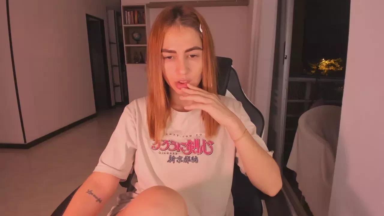 Offline AmelieSweet on Cam4