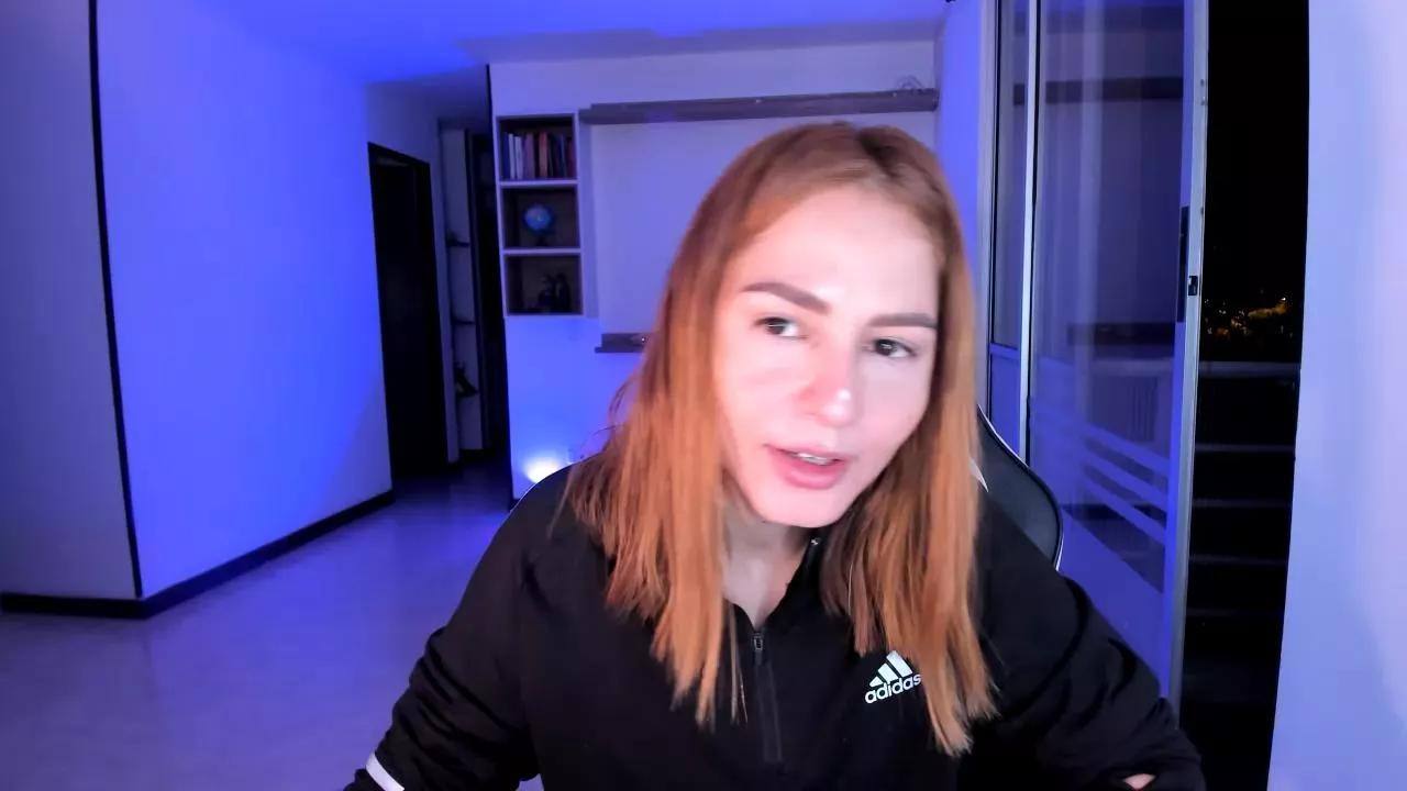 Offline AmelieSweet on Cam4