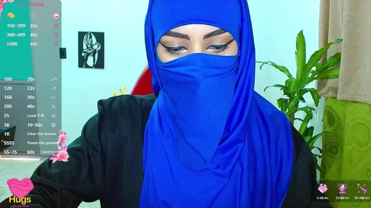 amira_18 on Cam4 