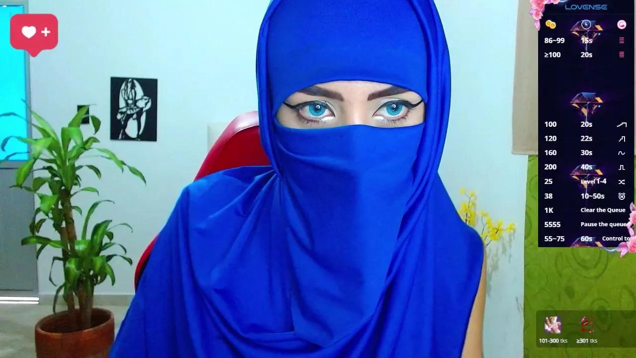 amira_18 on Cam4 