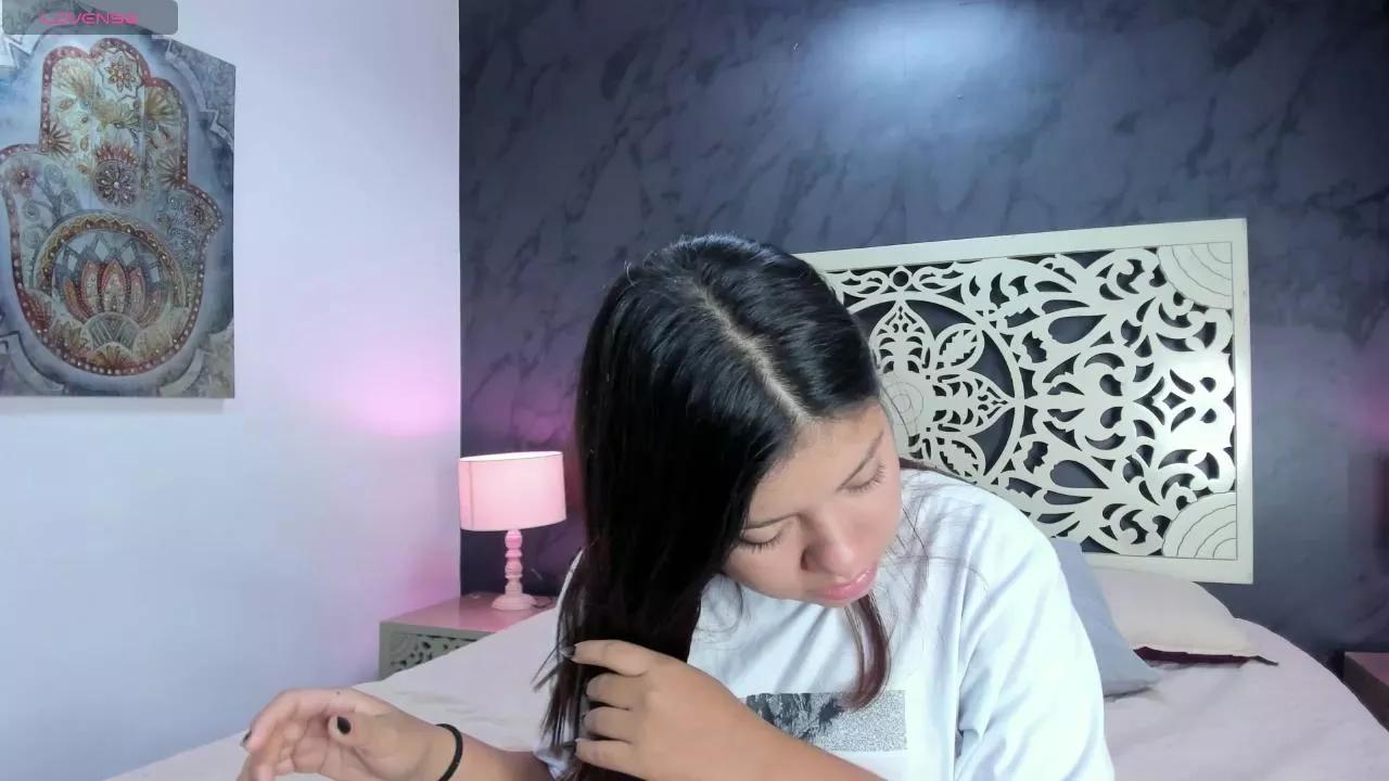 Amyblack_ on Cam4 